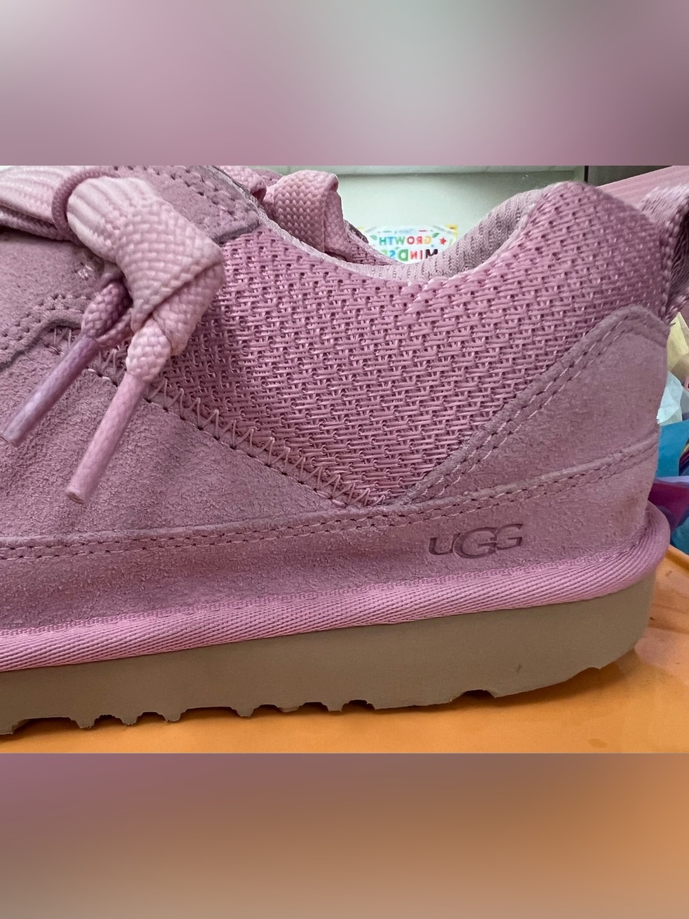 Ugg Women’s Sz 8 PINK Lowmel Sneakers - Picture 3 of 10